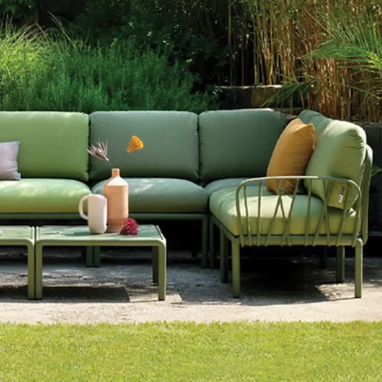 مبل کنج کومودو نظری