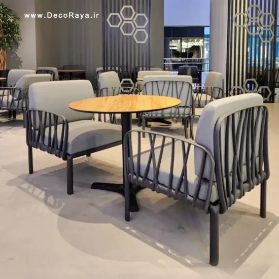 مبل کومودو نظری