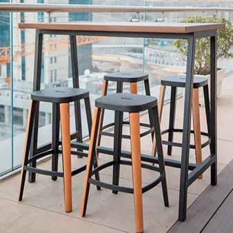 صندلی کانتر لاکی