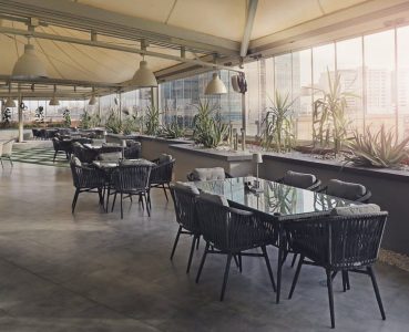 ست میز و صندلی موناکو