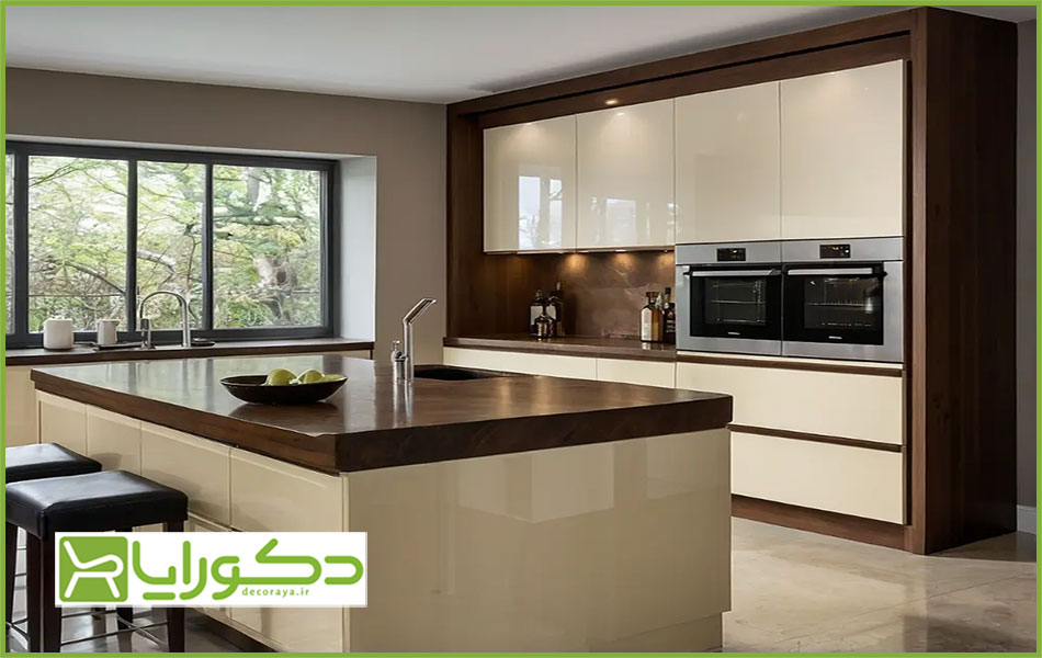 آشپزخانه کرم قهوه ای